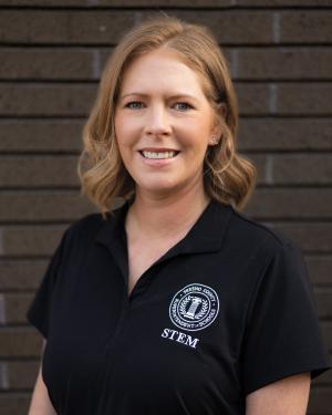 Marisa Aoki headshot